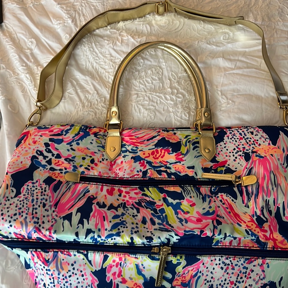 Lilly Pulitzer weekender Bag-never used